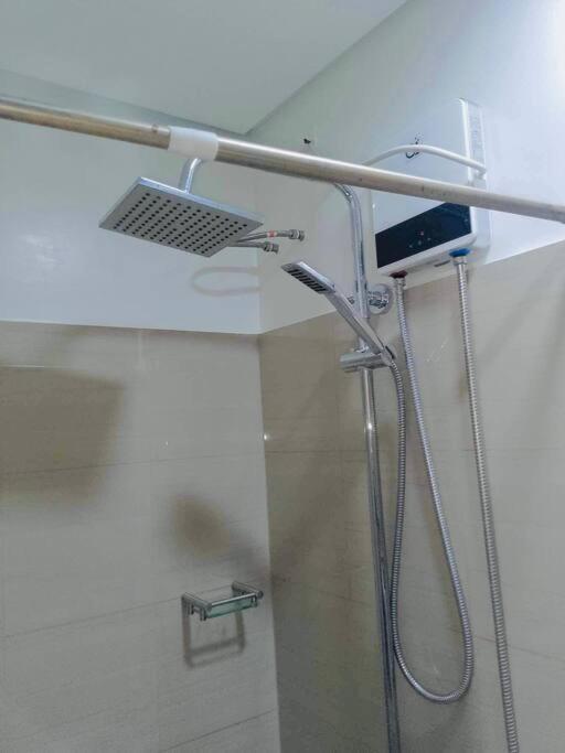 Ocean Room 677 Shore 2 Tower 3 Moa Complex, Pasay City Manila Exterior photo