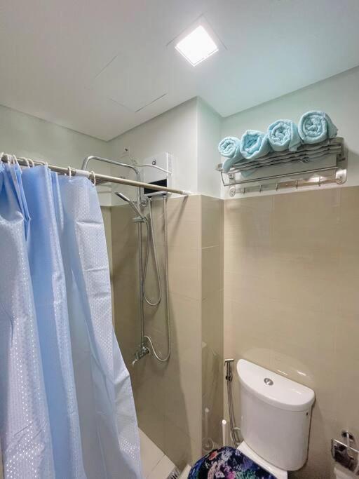 Ocean Room 677 Shore 2 Tower 3 Moa Complex, Pasay City Manila Exterior photo